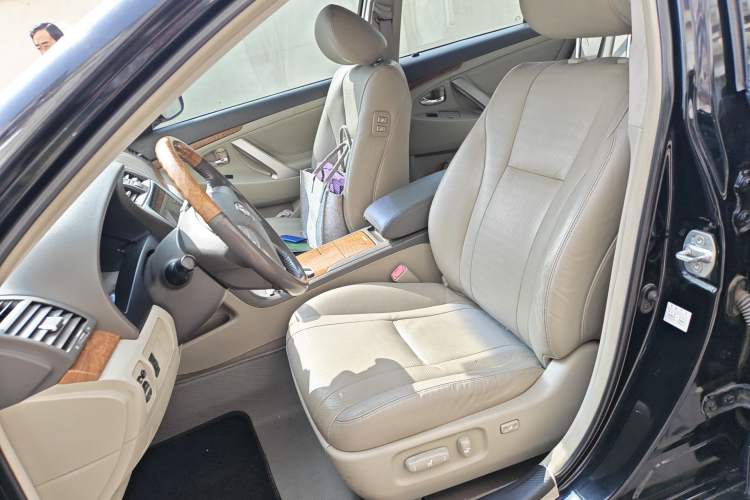 Used Toyota Camry 2012 200G Classic Luxury Edition Left Front Seat
