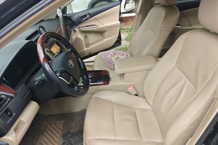 Used Toyota Camry 2012 2.5G Luxury Edition Left Front Seat