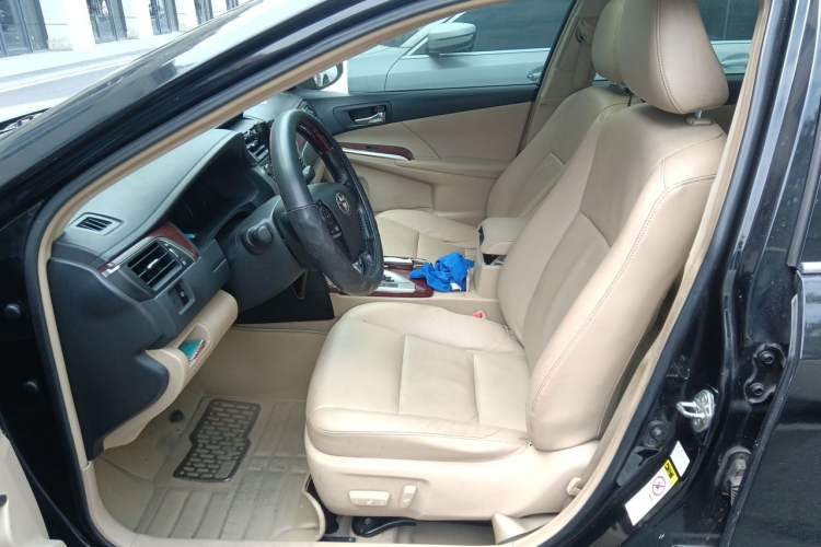 Used Toyota Camry 2012 2.0G Luxury Navigation Edition Left Front Seat