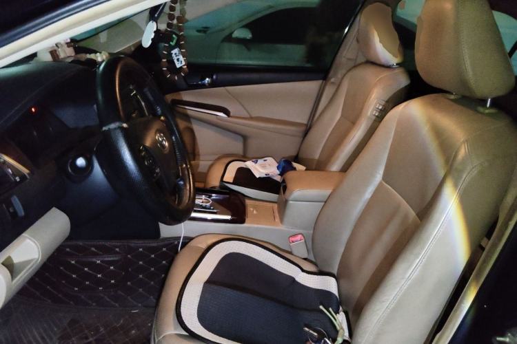 Used Toyota Camry 2012 2.5G Luxury Navigation Edition Left Front Seat