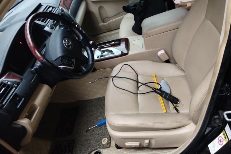 Used Toyota Camry 2012 2.5G Luxury Navigation Edition Left Front Seat