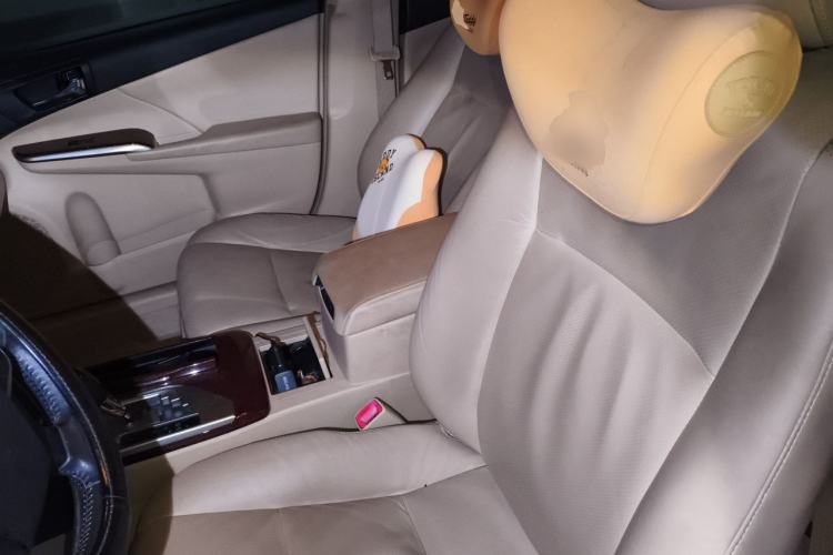 Used Toyota Camry 2012 2.0G Luxury Navigation Edition Left Front Seat