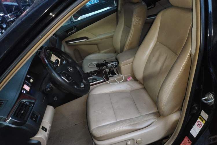 Used Toyota Camry 2012 2.5G Luxury Edition Left Front Seat
