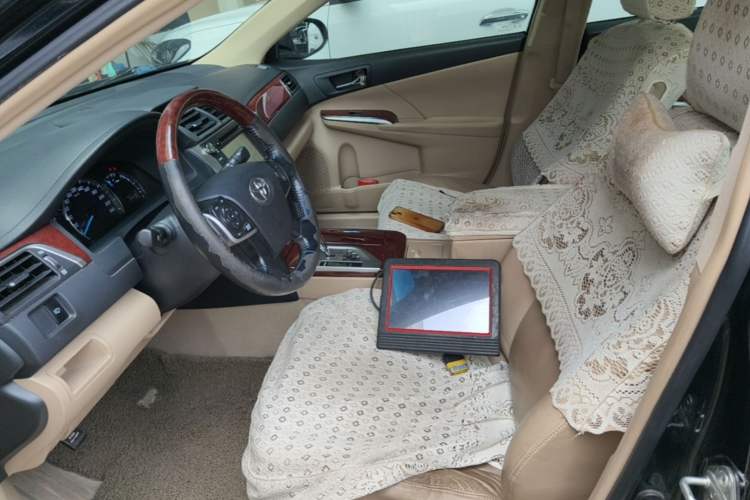 Used Toyota Camry 2012 2.5G Luxury Navigation Edition Left Front Seat
