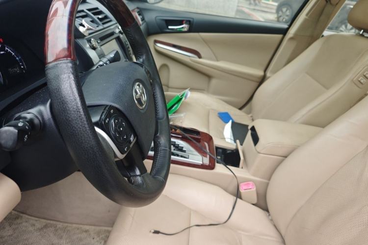 Used Toyota Camry 2012 2.5G Luxury Edition Left Front Seat
