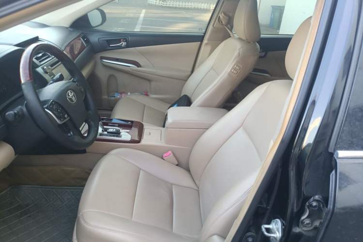 Used Toyota Camry 2012 2.5G Luxury Edition Left Front Seat