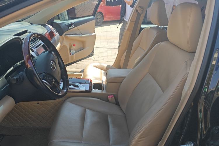 Used Toyota Camry 2012 2.5G Luxury Navigation Edition Left Front Seat
