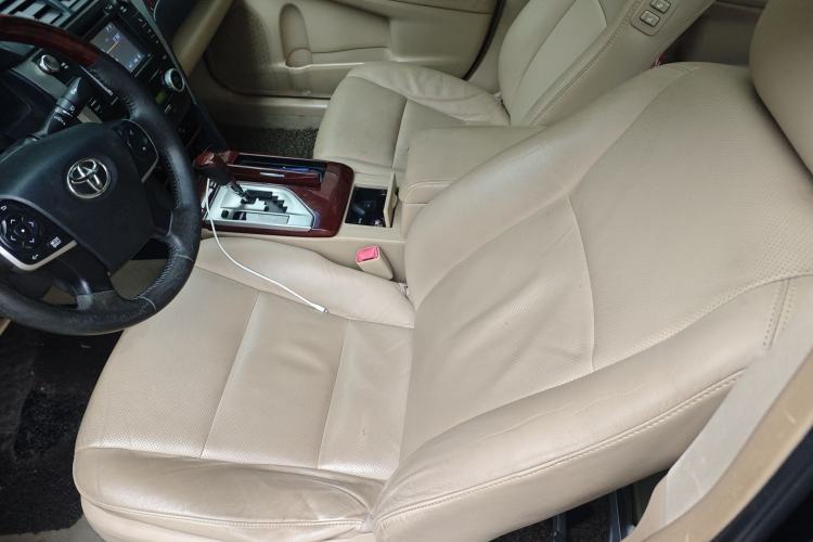 Used Toyota Camry 2012 2.5G Luxury Edition Left Front Seat