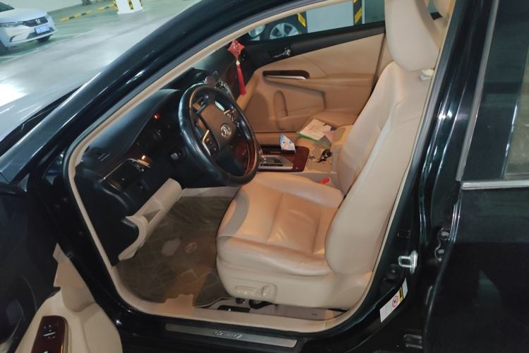 Used Toyota Camry 2012 2.5G Luxury Edition Left Front Seat