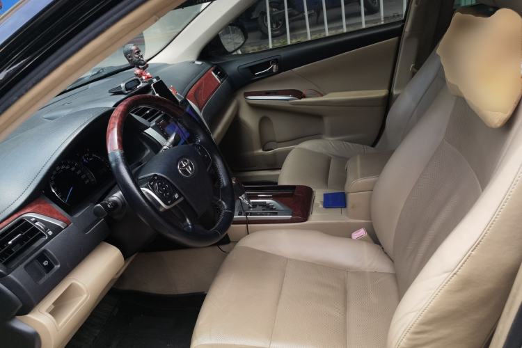 Used Toyota Camry 2012 2.5G Luxury Edition Left Front Seat