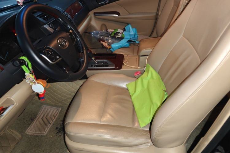 Used Toyota Camry 2012 2.5G Luxury Edition Left Front Seat