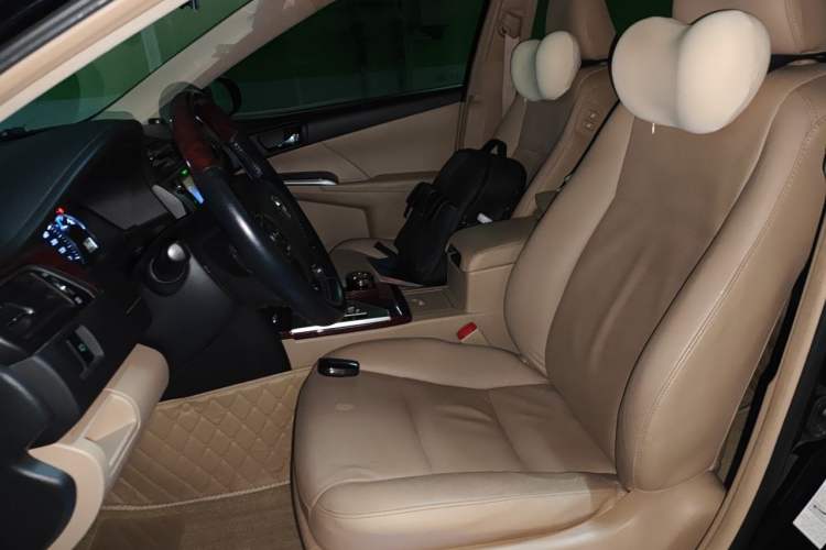 Used Toyota Camry 2012 2.5G Luxury Edition Left Front Seat