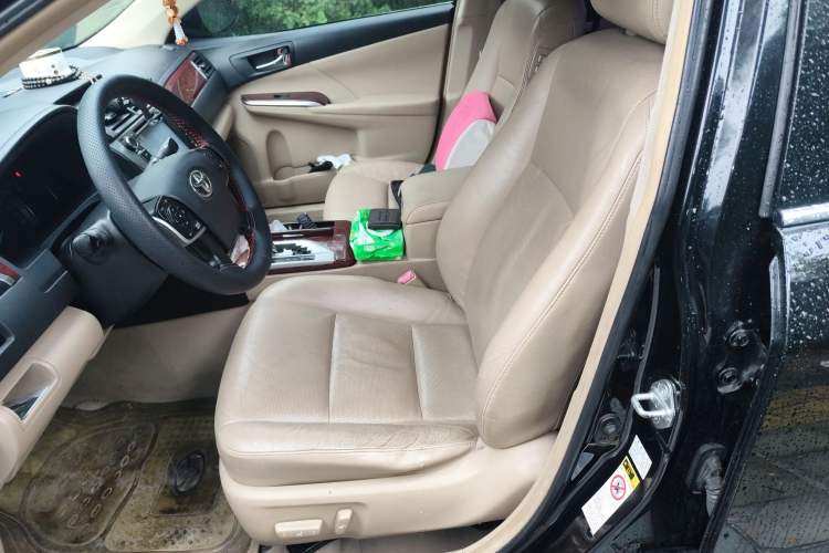 Used Toyota Camry 2012 2.5G Luxury Edition Left Front Seat