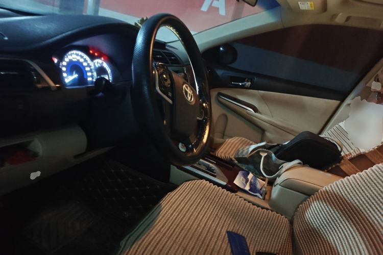 Used Toyota Camry 2012 2.5G Luxury Edition Left Front Seat