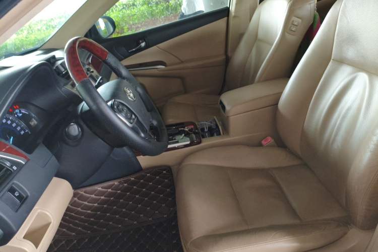Used Toyota Camry 2012 2.5G Luxury Edition Left Front Seat