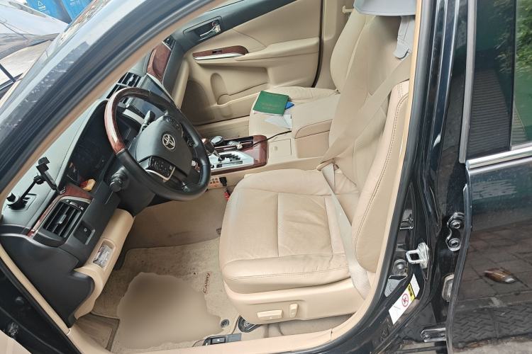 Used Toyota Camry 2012 2.5G Luxury Edition Left Front Seat