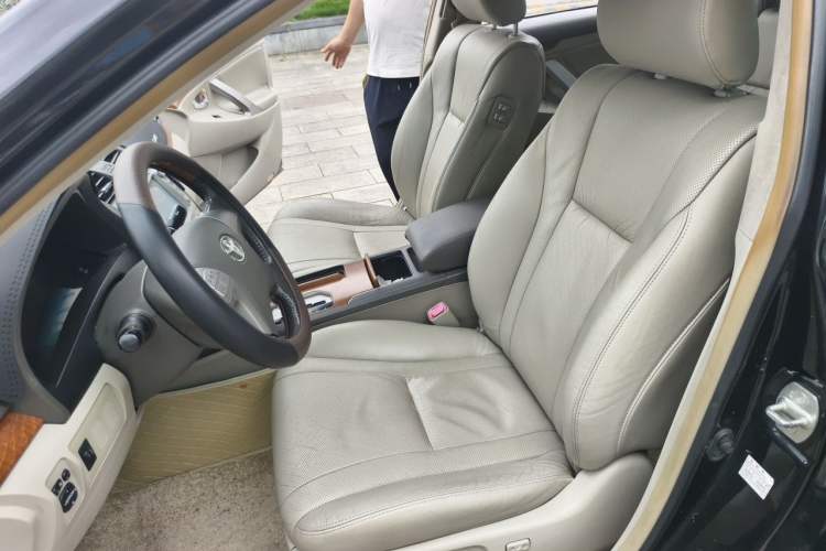 Used Toyota Camry 2012 200G Classic Luxury Edition Left Front Seat