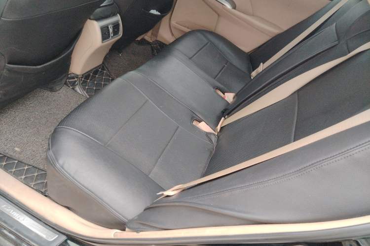 Used Toyota Camry 2012 Junrui 2.0S Radiant Edition Left Rear Seat