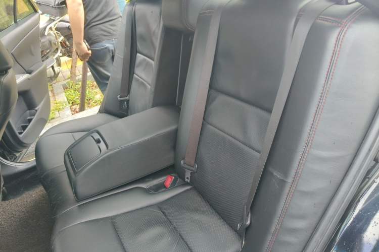 Used Toyota Camry 2012 Junrui 2.0S Radiant Edition Left Rear Seat