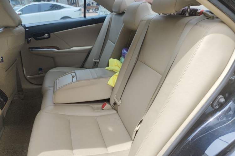 Used Toyota Camry 2012 2.5G Luxury Navigation Edition Left Rear Seat
