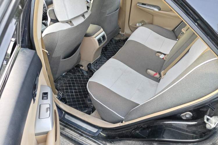 Used Toyota Camry 2012 Junrui 2.0S Radiant Edition Left Rear Seat