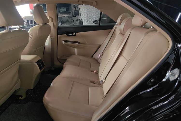 Used Toyota Camry 2012 2.5G Luxury Edition Left Rear Seat