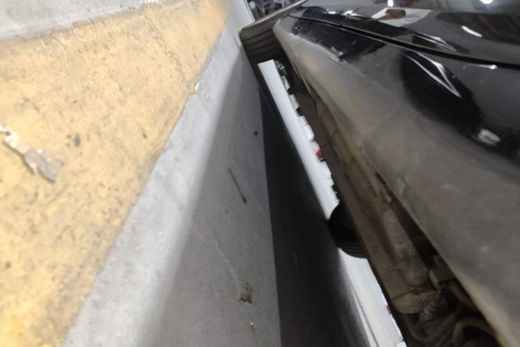 Used Toyota Camry 2012 200E Classic Elite Edition Left Side Sill