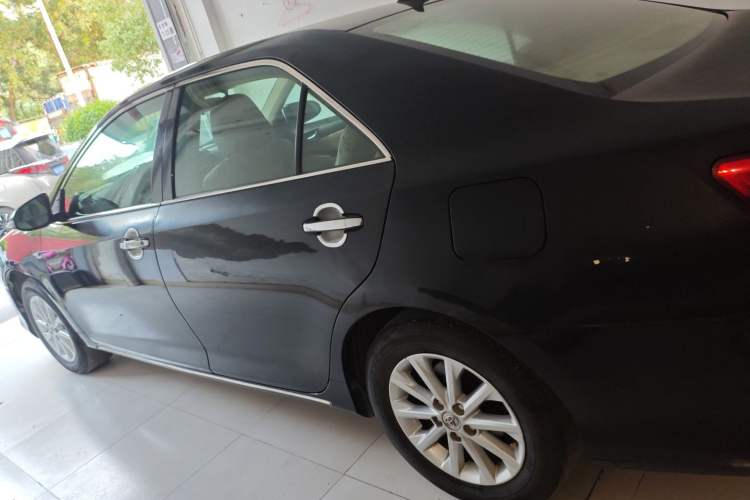 Used Toyota Camry 2012 2.5G Luxury Edition Left Side