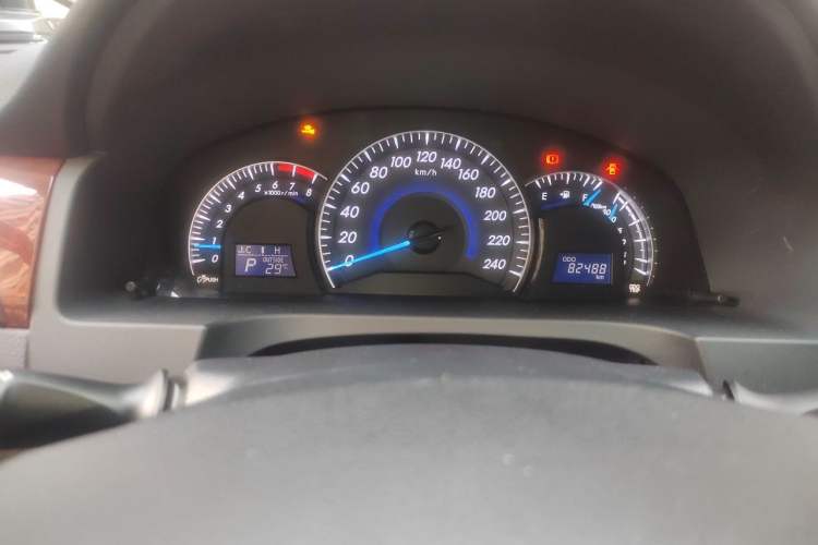 Used Toyota Camry 2012 2.5G Luxury Navigation Edition Odometer Close Up