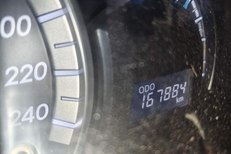 Used Toyota Camry 2012 Junrui 2.5S Activa Edition Odometer Close Up