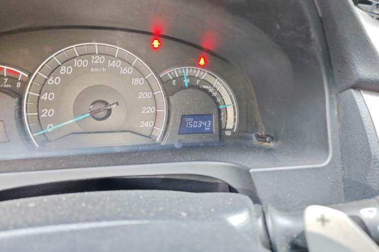 Used Toyota Camry 2012 Junrui 2.0S Radiant Edition Odometer Close Up