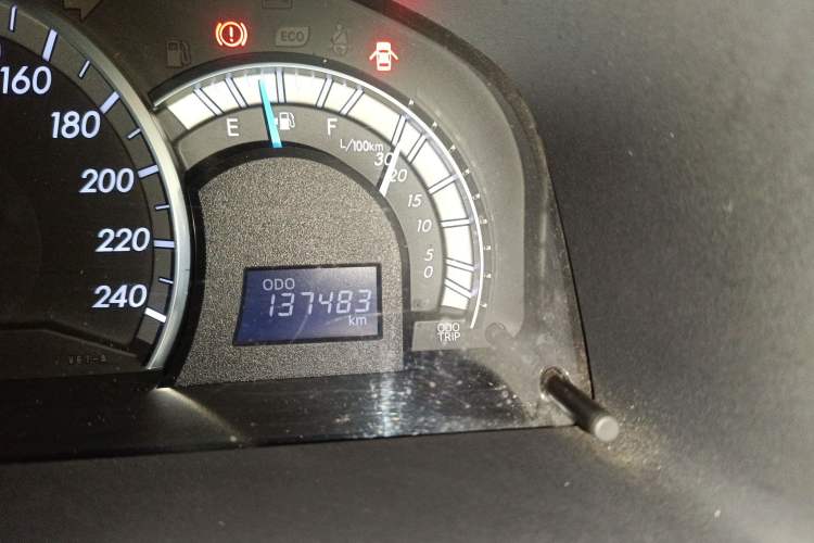 Used Toyota Camry 2012 Junrui 2.5S Activa Edition Odometer Close Up