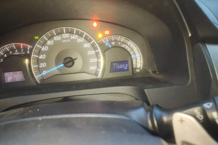 Used Toyota Camry 2012 Junrui 2.0S Radiant Edition Odometer Close Up