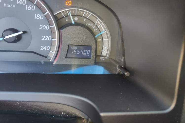 Used Toyota Camry 2012 Junrui 2.0S Radiant Edition Odometer Close Up
