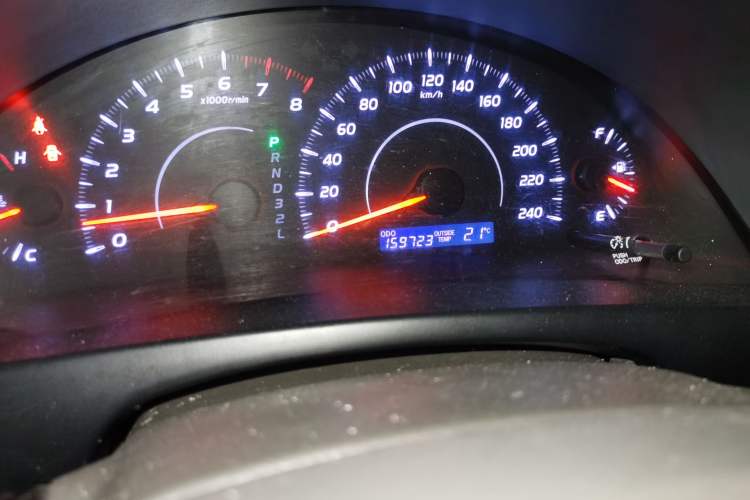 Used Toyota Camry 2012 200E Classic Elite Edition Odometer Close Up