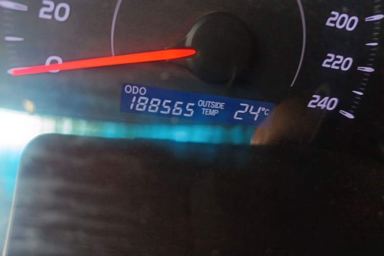 Used Toyota Camry 2012 200E Classic Elite Edition Odometer Close Up
