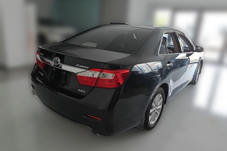 Used Toyota Camry 2012 2.5G Luxury Edition Rear Right 45 Deg