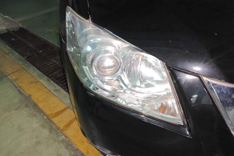 Used Toyota Camry 2012 200E Classic Elite Edition Right Front Headlight