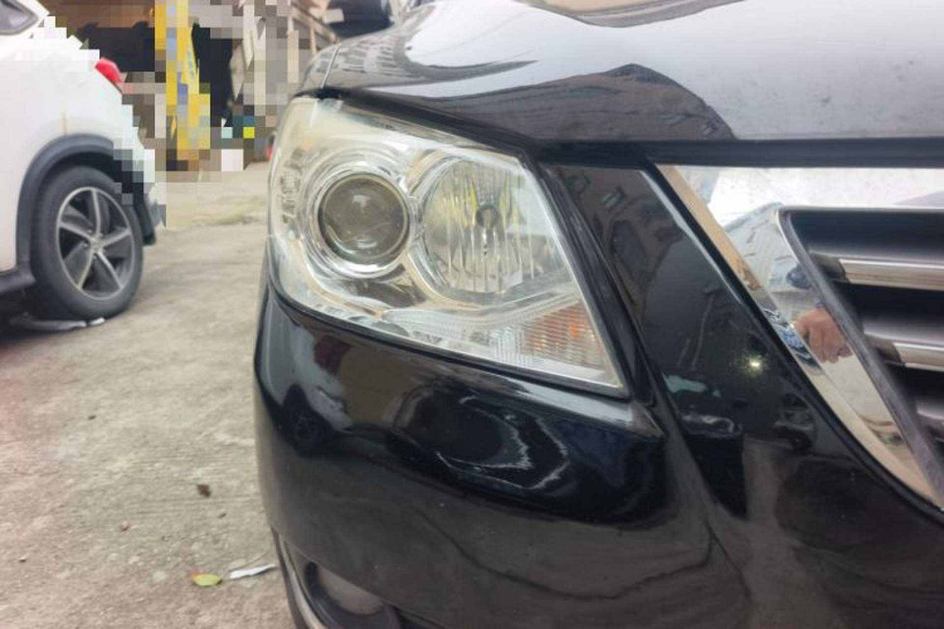 Used Toyota Camry 2012 200G Classic Luxury Edition Right Front Headlight