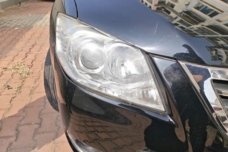Used Toyota Camry 2012 200G Classic Luxury Edition Right Front Headlight