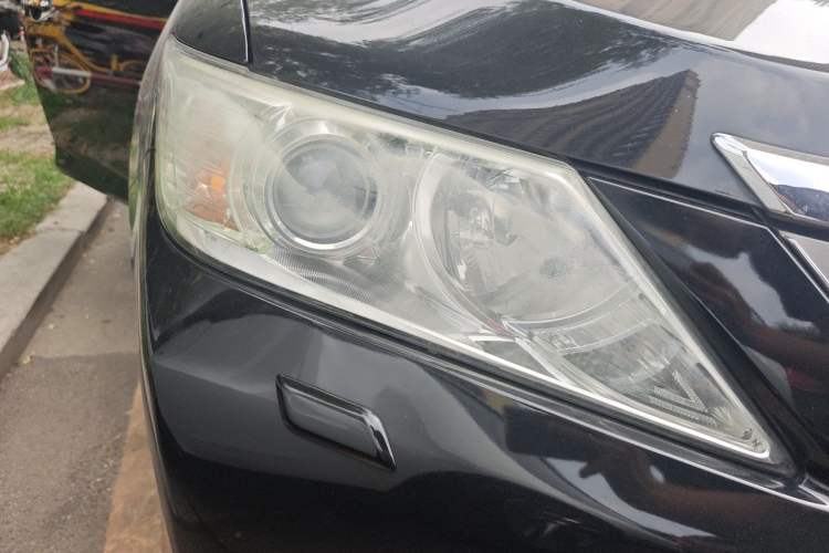 Used Toyota Camry 2012 2.5G Luxury Edition Right Front Headlight