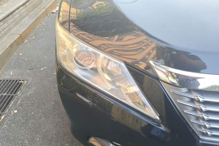 Used Toyota Camry 2012 2.5G Luxury Edition Right Front Headlight