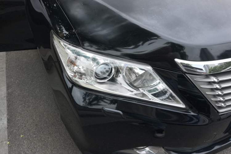 Used Toyota Camry 2012 2.5G Luxury Edition Right Front Headlight