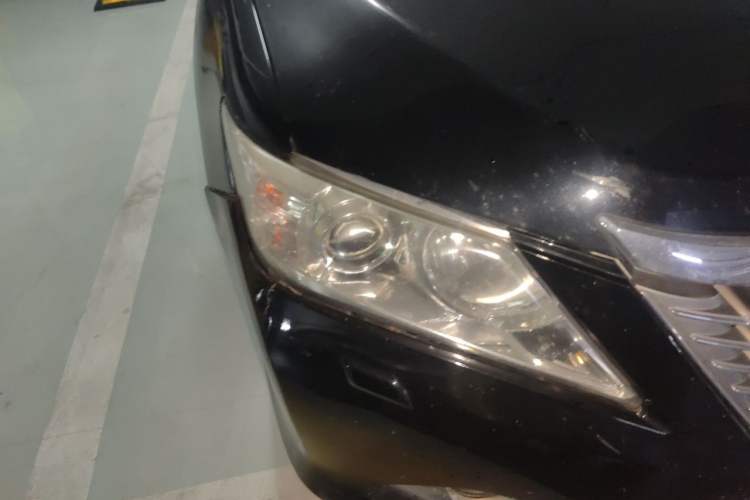 Used Toyota Camry 2012 2.5G Luxury Edition Right Front Headlight
