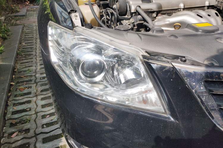 Used Toyota Camry 2012 200G Classic Luxury Edition Right Front Headlight