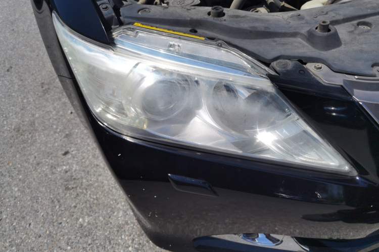 Used Toyota Camry 2012 2.5G Luxury Edition Right Front Headlight