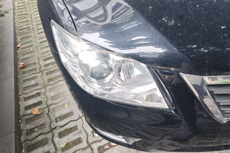 Used Toyota Camry 2012 200G Classic Luxury Edition Right Front Headlight