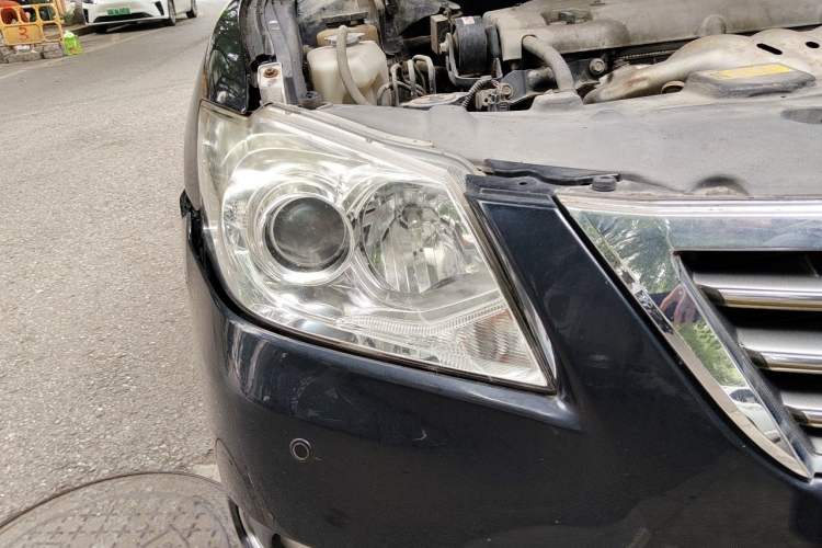 Used Toyota Camry 2012 200E Classic Elite Edition Right Front Headlight