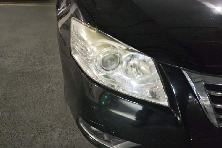 Used Toyota Camry 2012 200G Classic Luxury Edition Right Front Headlight