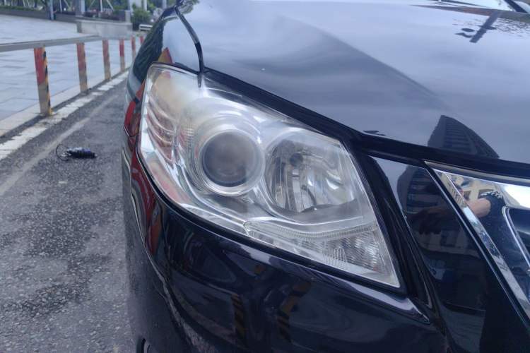 Used Toyota Camry 2012 200G Classic Luxury Edition Right Front Headlight